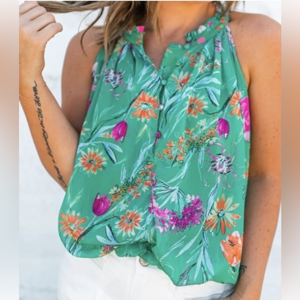 NWT Fate floral top - Picture 3 of 6